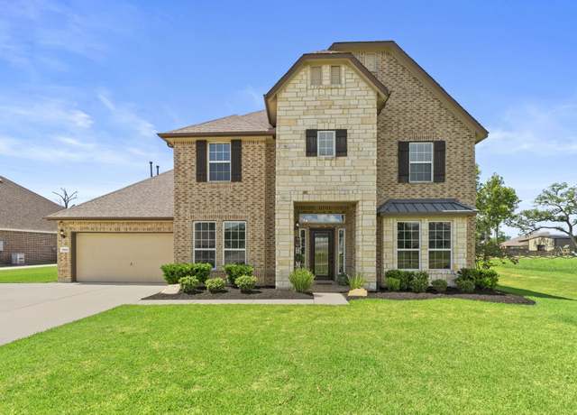 Property at 9502 Windsong Dr, Baytown, TX 77523, 5 beds, 3.5 baths