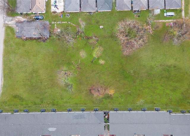 Property at 3107 Sumpter St, Houston, TX 77026