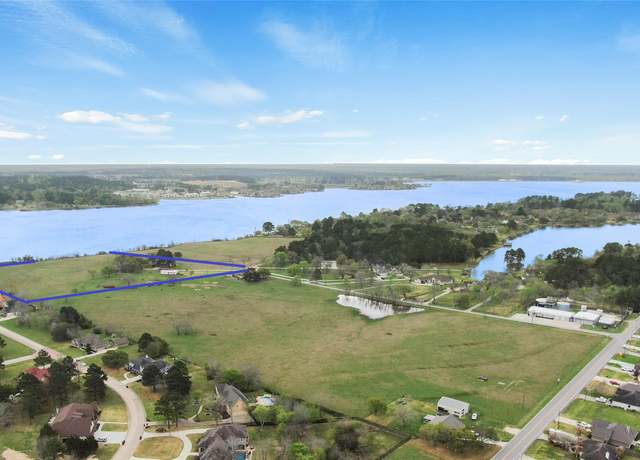 Property at 13036 Bruce Rd, Willis, TX 77318