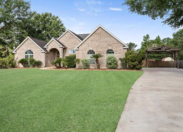 Property at 1085 Magnolia Trce, Silsbee, TX 77656, 4 beds, 3 baths