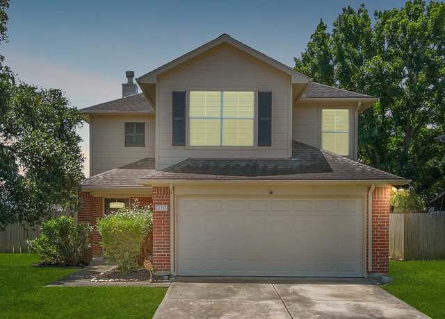 Property at 17303 Davenway Dr, Houston, TX 77084, 3 beds, 2.5 baths