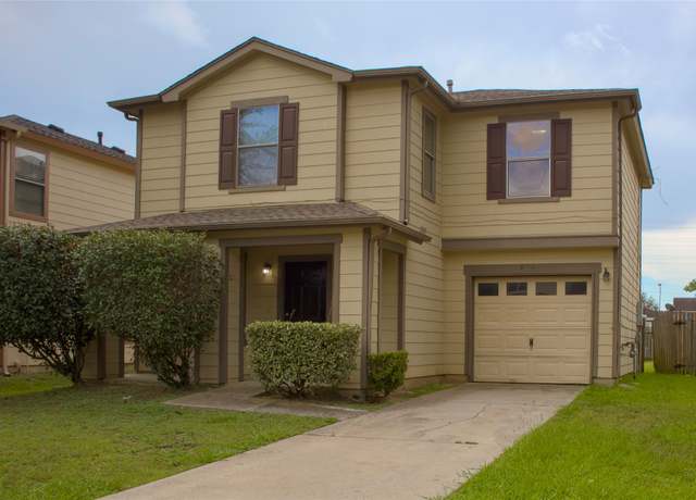 Property at 8114 Chancewood Ln, Humble, TX 77338, 3 beds, 2 baths