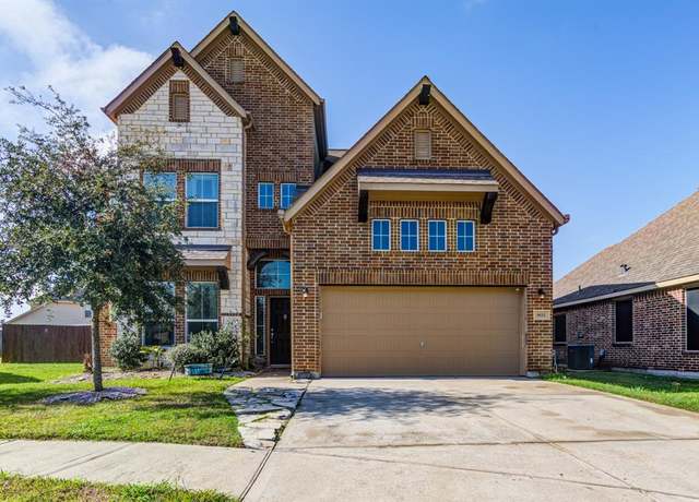 Property at 8111 Bayfield Cir, Baytown, TX 77523, 4 beds, 3.5 baths