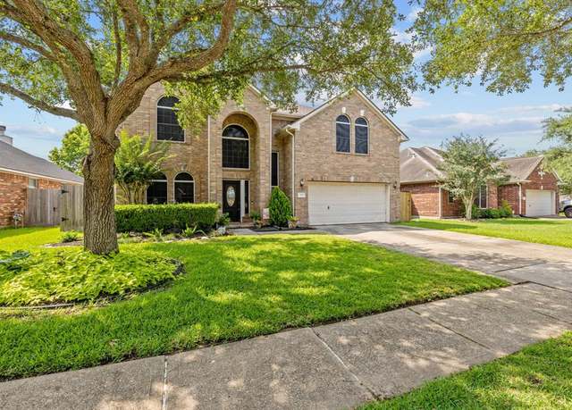 Property at 219 Rolling Springs Ln, Dickinson, TX 77539, 4 beds, 2.5 baths