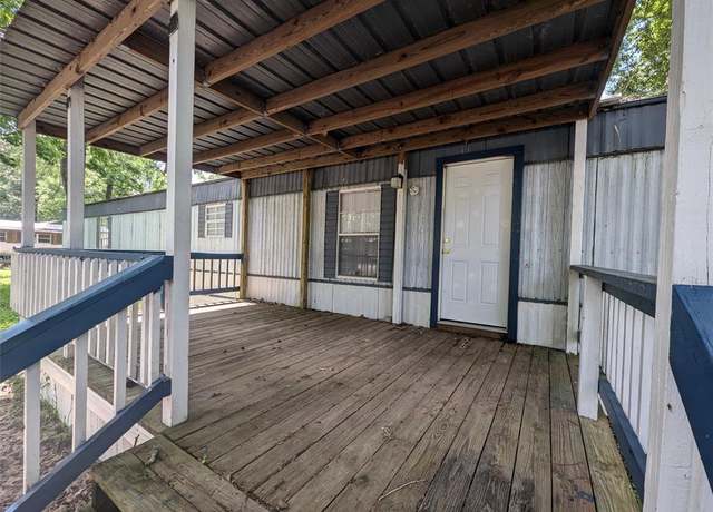 Property at 429 Goldenrod, Livingston, TX 77351, 3 beds, 2 baths