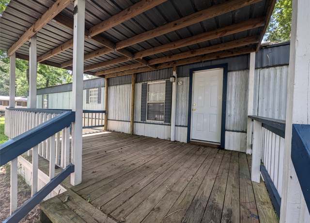 Property at 429 Goldenrod, Livingston, TX 77351, 3 beds, 2 baths