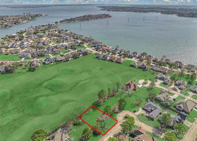 Property at 219 Sunnyvale E, Montgomery, TX 77356