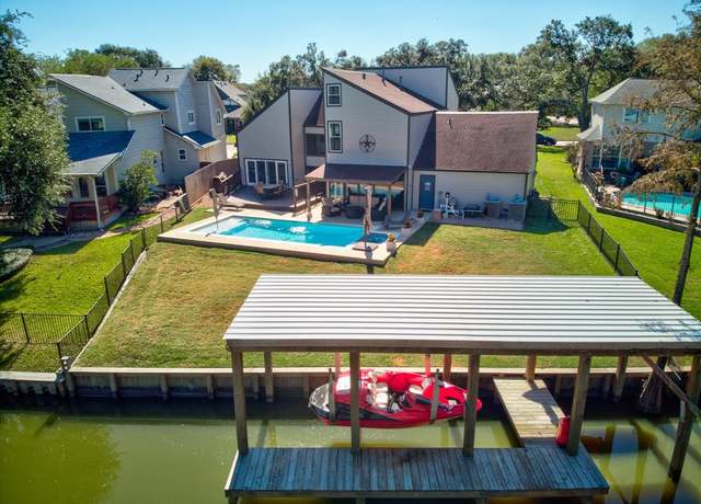 Property at 8307 Amber Cove Dr, Atascocita, TX 77346, 4 beds, 2.5 baths