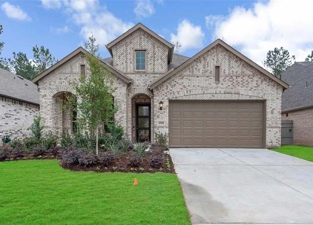 Property at 17102 Crimson Crest Dr, Conroe, TX 77302, 4 beds, 3 baths