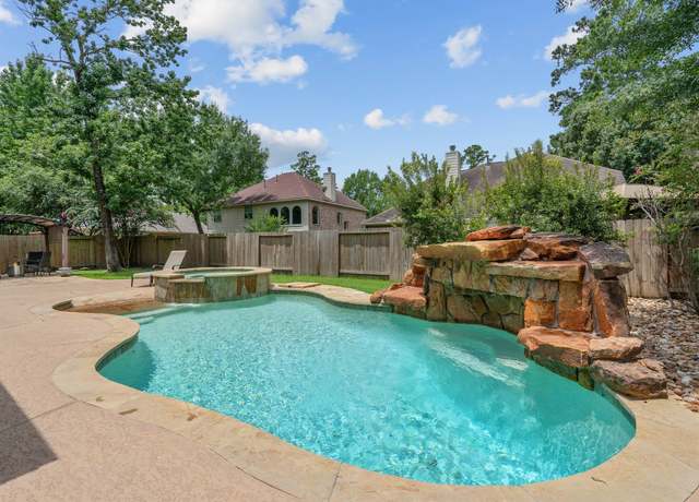 Property at 23 Murmuring Creek Pl, The Woodlands, TX 77385, 4 beds, 2.5 baths