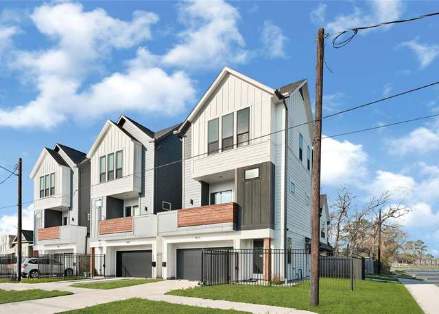 Property at 4623 Cochran St, Houston, TX 77009, 3 beds, 3.5 baths