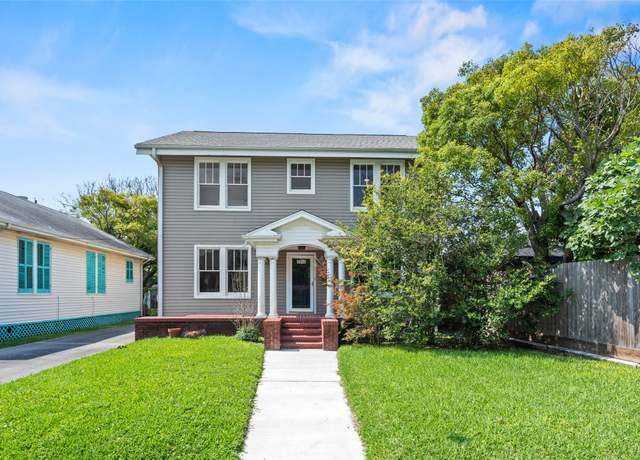 Property at 3910 Avenue R 1/2, Galveston, TX 77550, 3 beds, 2 baths