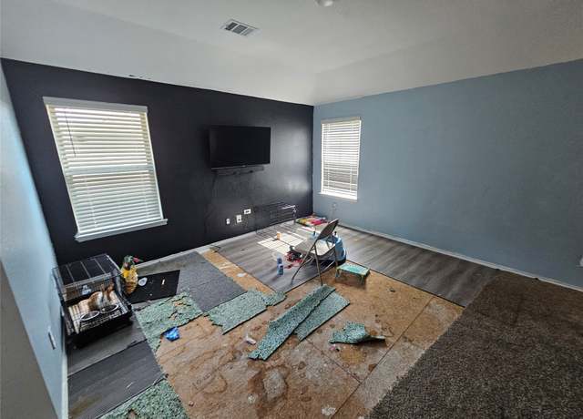 Property at 14902 Cypress Hollow Dr, Patton Village, TX 77357, 4 beds, 2.5 baths