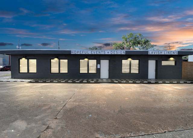 Property at 11605 W Hardy Rd, Houston, TX 77076, 2 beds, 1.5 baths