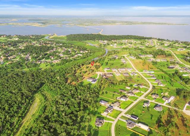 Property at 6642 Freret Bayou Dr, Baytown, TX 77523