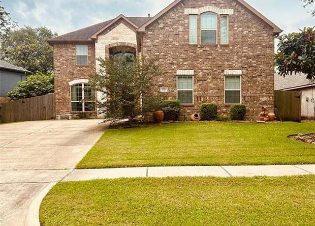 Property at 2731 Sea Ledge Dr, Seabrook, TX 77586, 4 beds, 3.5 baths
