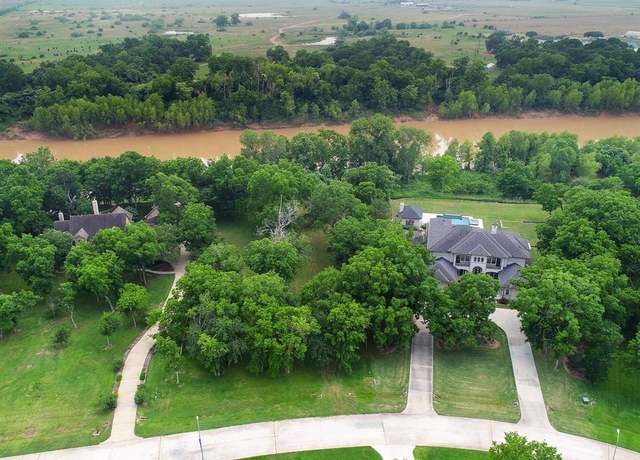 Property at 3219 Wellspring Lake Dr, Fulshear, TX 77441