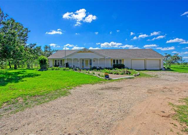 Property at 2368 Old Columbus Rd N, Sealy, TX 77474, 3 beds, 3 baths