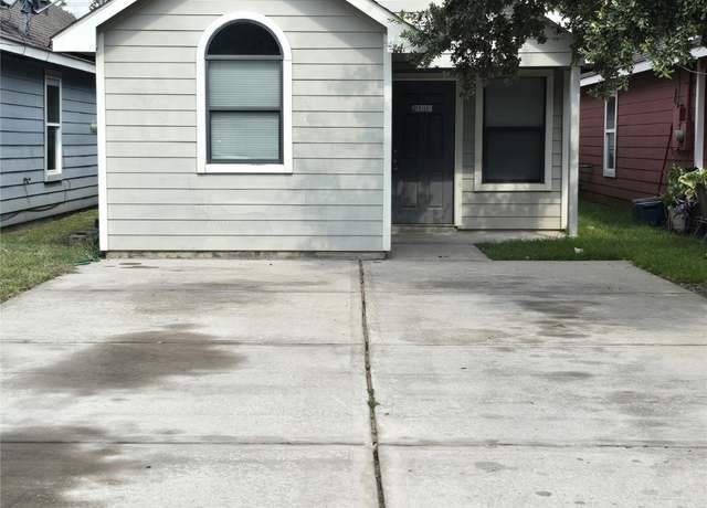 Property at 2112 Davis St, Houston, TX 77026, 3 beds, 2 baths