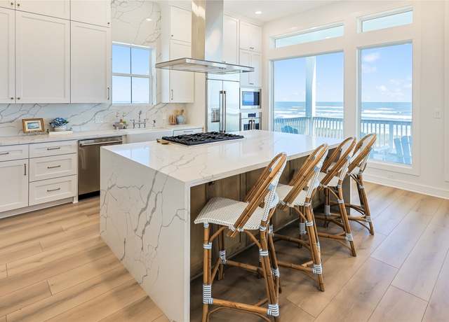 Property at 11367 Beachside Dr, Galveston, TX 77554, 4 beds, 4.5 baths