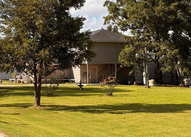 Property at 404 Gulf Bank Rd, Houston, TX 77037, 3 beds, 1.5 baths