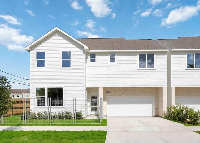 Property at 1810 Yates St, Houston, TX 77020, 3 beds, 2.5 baths