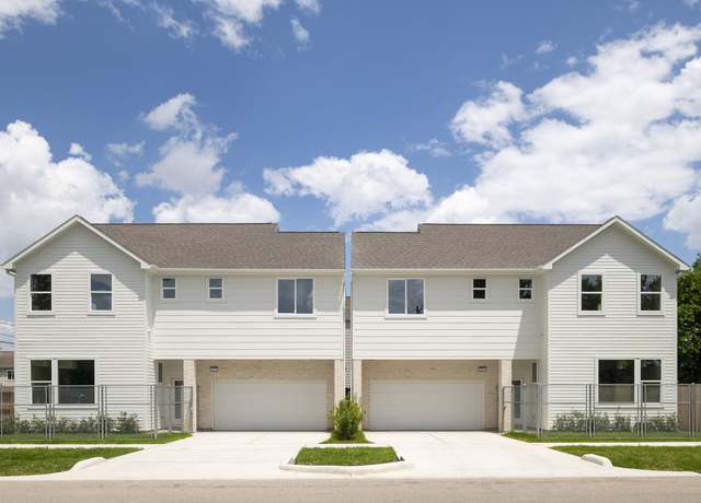 Property at 1810 Yates St, Houston, TX 77020, 3 beds, 2.5 baths
