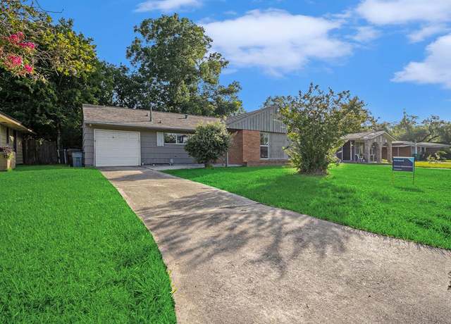 Property at 5715 Willow Glen Dr, Houston, TX 77033, 3 beds, 1 bath