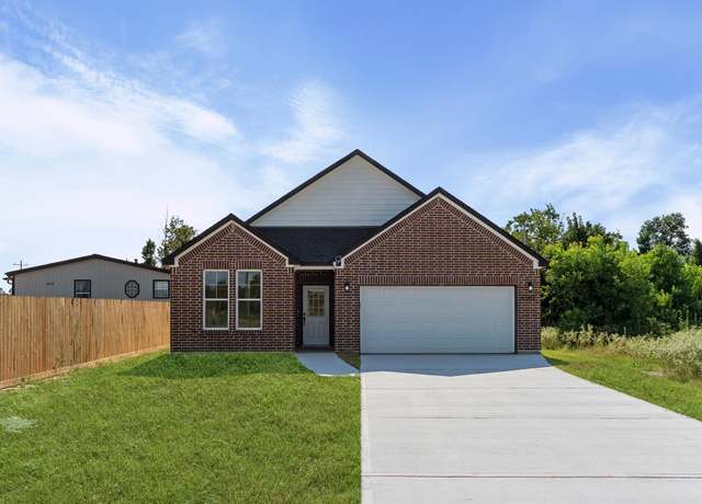 Property at 4509 5914 21, Cleveland, TX 77327, 4 beds, 2 baths
