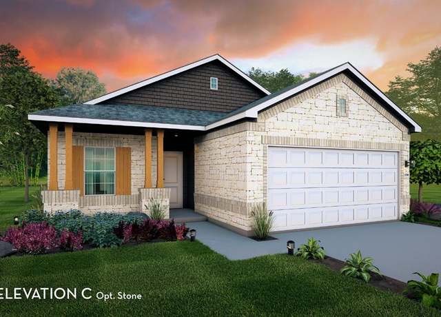 Property at 1421 17th Ave N, Texas City, TX 77590, 4 beds, 2 baths