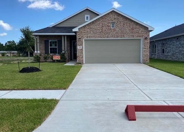 Property at 1421 17th Ave N, Texas City, TX 77590, 4 beds, 2 baths