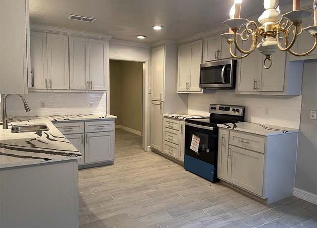 Property at 5131 Indigo St, Houston, TX 77096, 3 beds, 2 baths