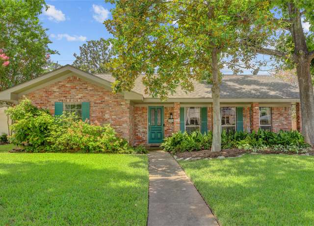 Property at 7215 Alderney Dr, Houston, TX 77055, 3 beds, 2 baths