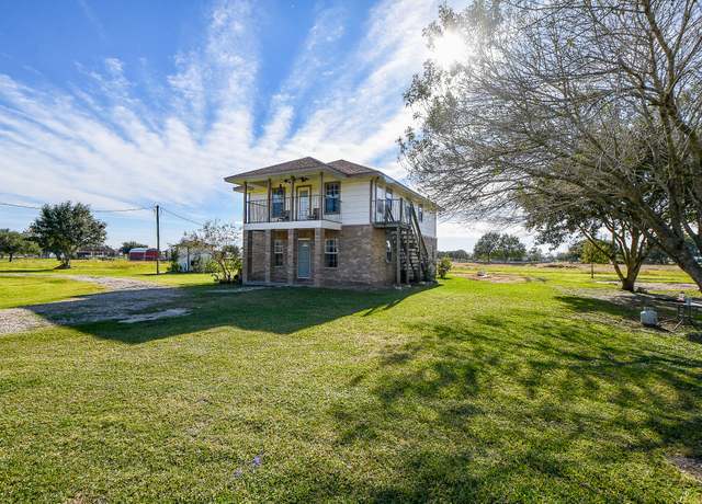 Property at 17002A Pleasant Rd, Needville, TX 77461, 3 beds, 2 baths