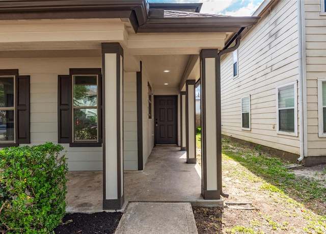 Property at 12034 Audubon Hill Ct, Houston, TX 77038, 4 beds, 2.5 baths