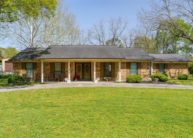 Property at 15702 Mccearley Dr, Cypress, TX 77429, 3 beds, 2 baths