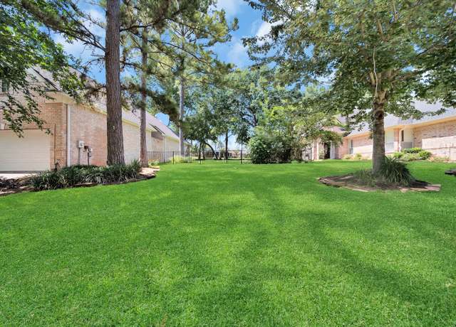 Property at Lot 9 Winthrop Hbr S, Montgomery, TX 77356