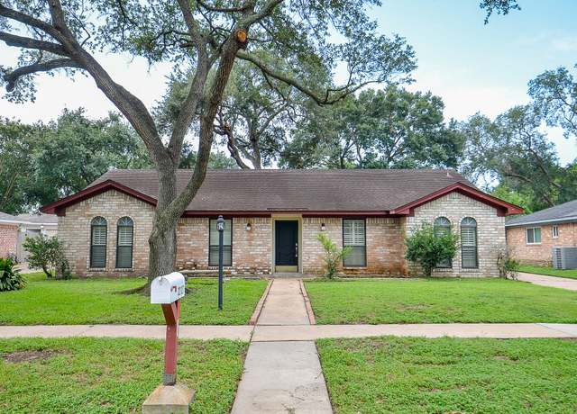 Property at 22127 Kerryblue Dr, Katy, TX 77450, 4 beds, 2 baths