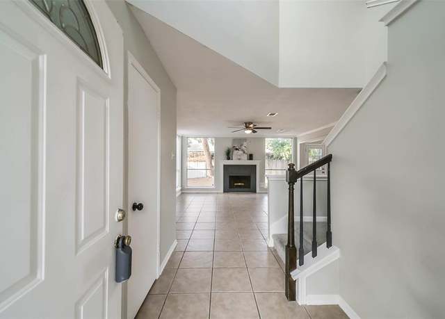 Property at 10346 Timberloch Dr, Houston, TX 77070, 3 beds, 2.5 baths