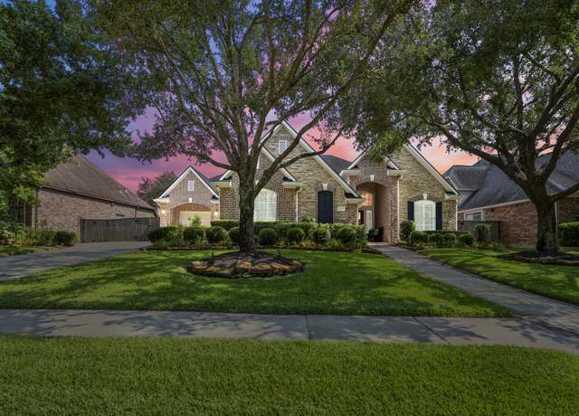 Property at 1606 Redstone Manor Dr, Spring, TX 77379, 3 beds, 3 baths