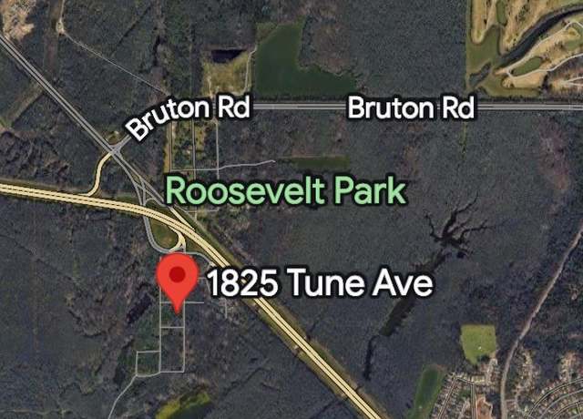 Property at 1825 Tune Ave, Dallas, TX 75217