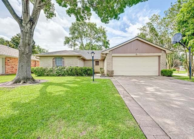 Property at 16355 Sierra Grande Dr, Houston, TX 77083, 4 beds, 2 baths