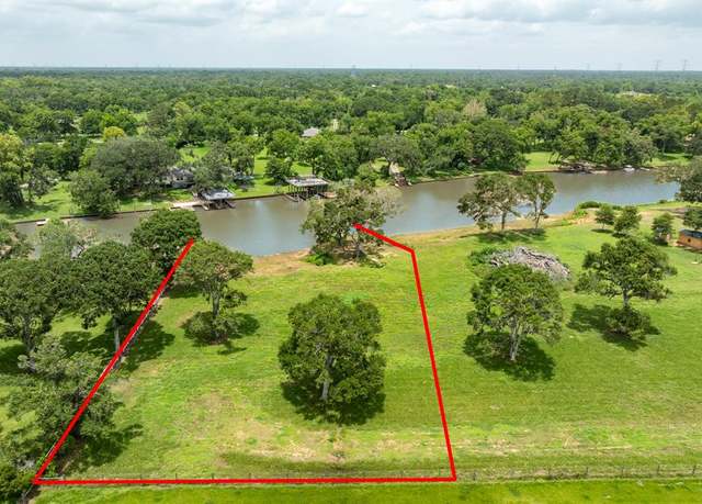 Property at 4 County Road 344, Sweeny, TX 77480