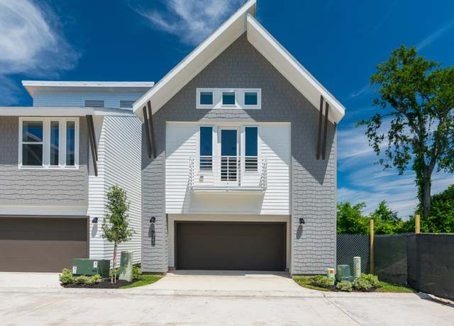 Property at 7606 Victory Reserve St, Houston, TX 77088, 2 beds, 2.5 baths