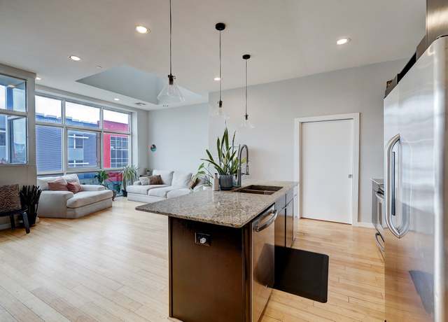 Property at 1406 Columbus St E #303, Houston, TX 77019, 1 bed, 1 bath