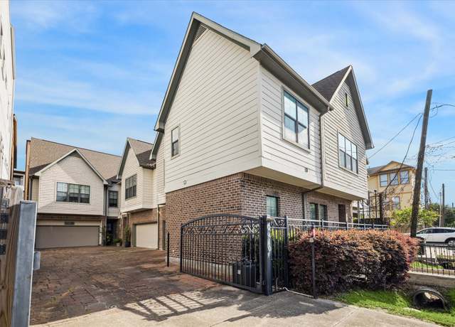Property at 4410 Schuler St Unit B, Houston, TX 77007, 3 beds, 3 baths