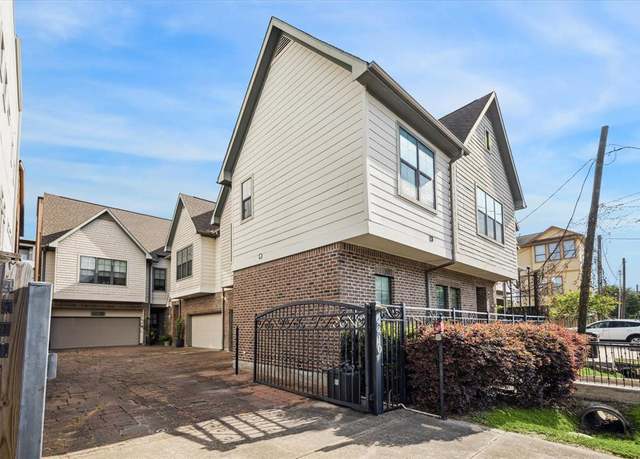 Property at 4410 Schuler St Unit B, Houston, TX 77007, 3 beds, 3 baths
