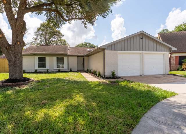 Property at 15823 Kueben Ln, Houston, TX 77489, 3 beds, 2 baths
