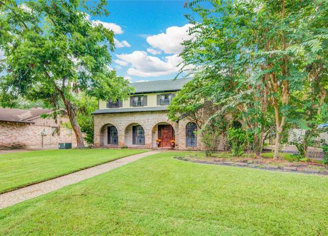 Property at 5211 Olympia Fields Ln, Houston, TX 77069, 4 beds, 2.5 baths