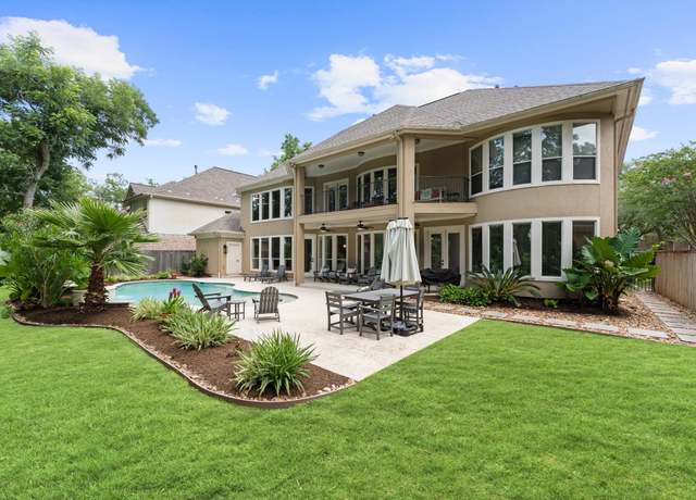Property at 18 Sullivans Ct, Missouri City, TX 77459, 5 beds, 4.5 baths